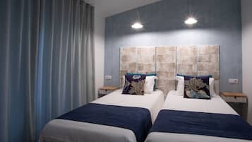 1 bedroom, in-room safe, desk, soundproofing