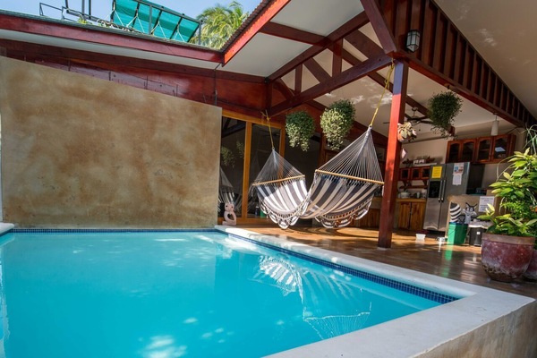 Outdoor pool, pool loungers