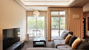 Executive Villa, 3 Bedrooms | 3 bedrooms, iron/ironing board, cribs/infant beds, free WiFi