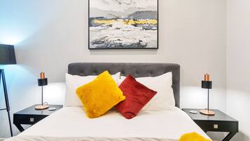 Superior Apartment, 1 Queen Bed | 1 bedroom, premium bedding, laptop workspace, soundproofing