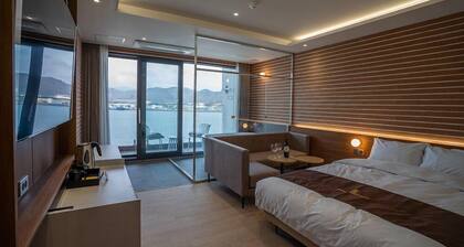 Masan Tourist Hotel