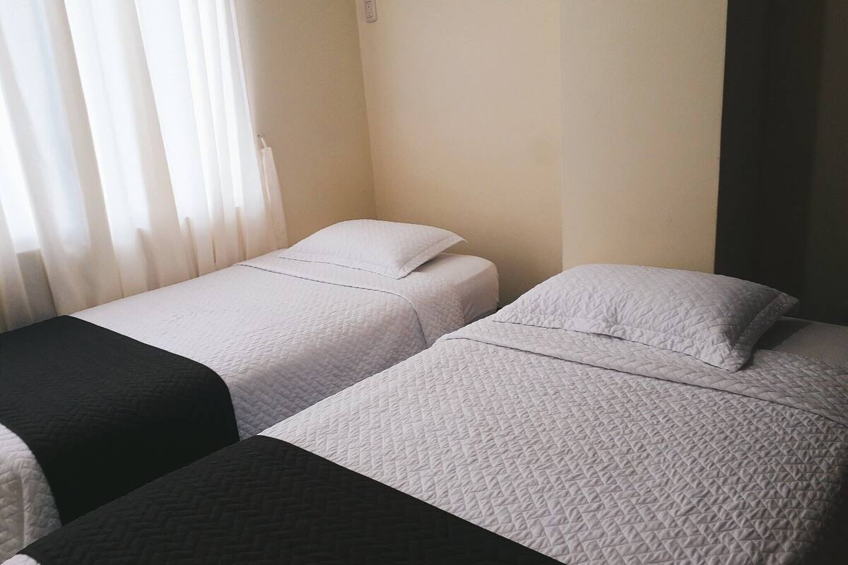 Free WiFi, bed sheets