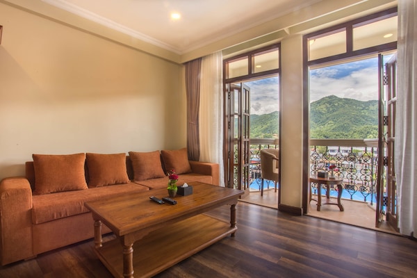 Televisión de pantalla plana