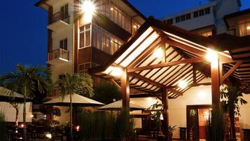 Front of property – evening/night
