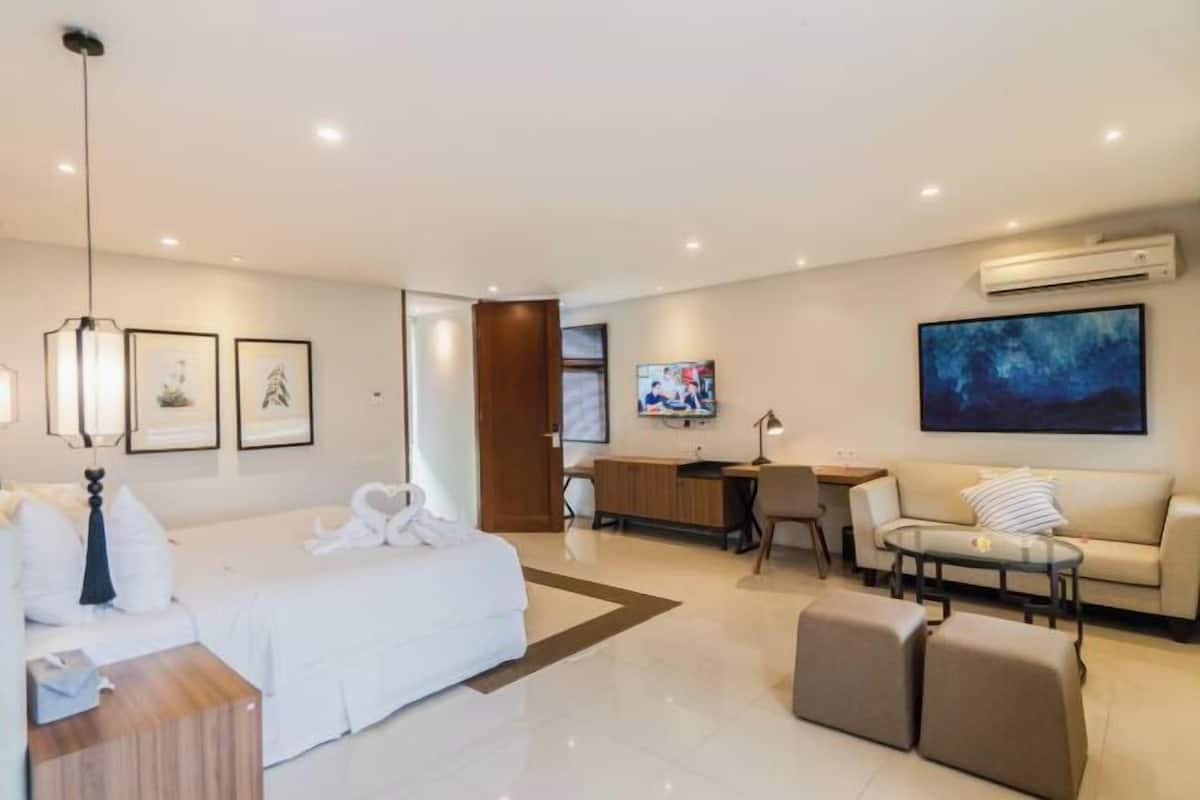 1 chambre, coffres-forts dans les chambres, bureau
