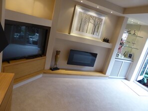 Interior detail - Castle Luxury Apartment ll (Nottingham)