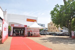 Ngoại thất