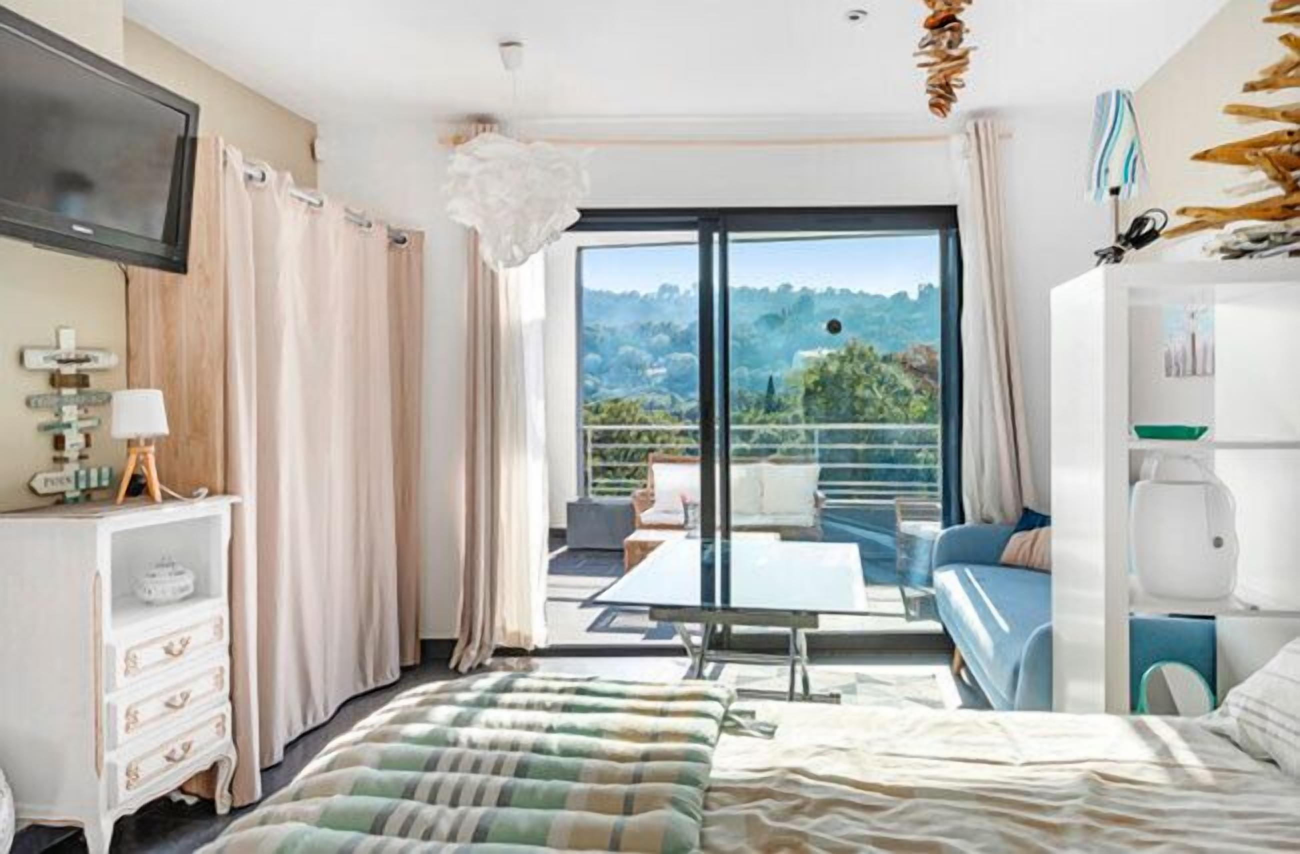 ห้องแฟมิลี่สวีท | 5 ห้องนอน, ห้องพักตกแต่งอย่างมีเอกลักษณ์, ตกแต่งพิเศษโดยเฉพาะ