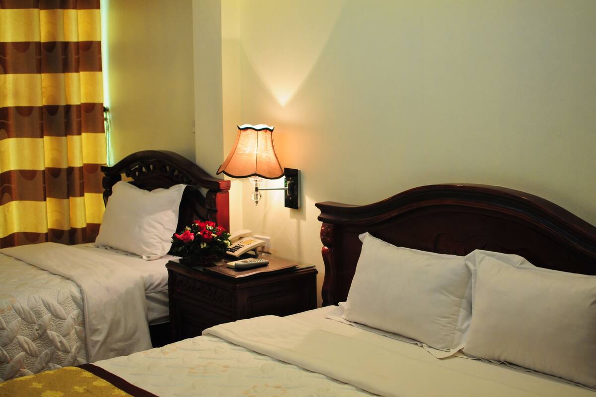 Triple Room (1) | Minibar, desk, WiFi (free)
