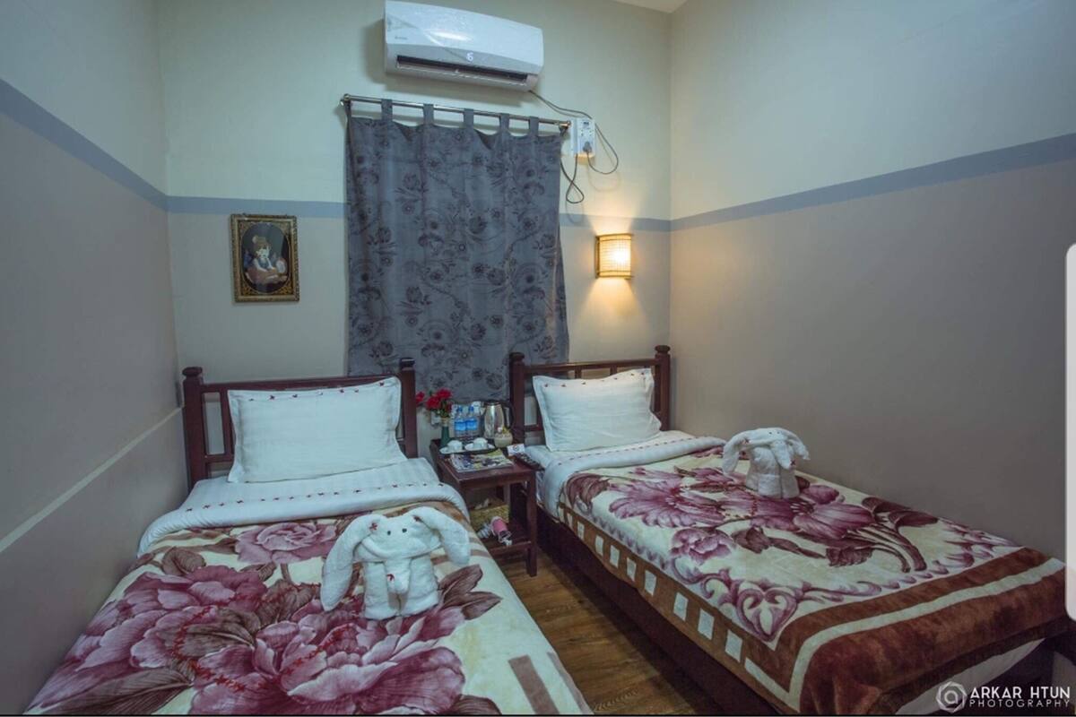 Standard Room | Minibar, soundproofing, free WiFi