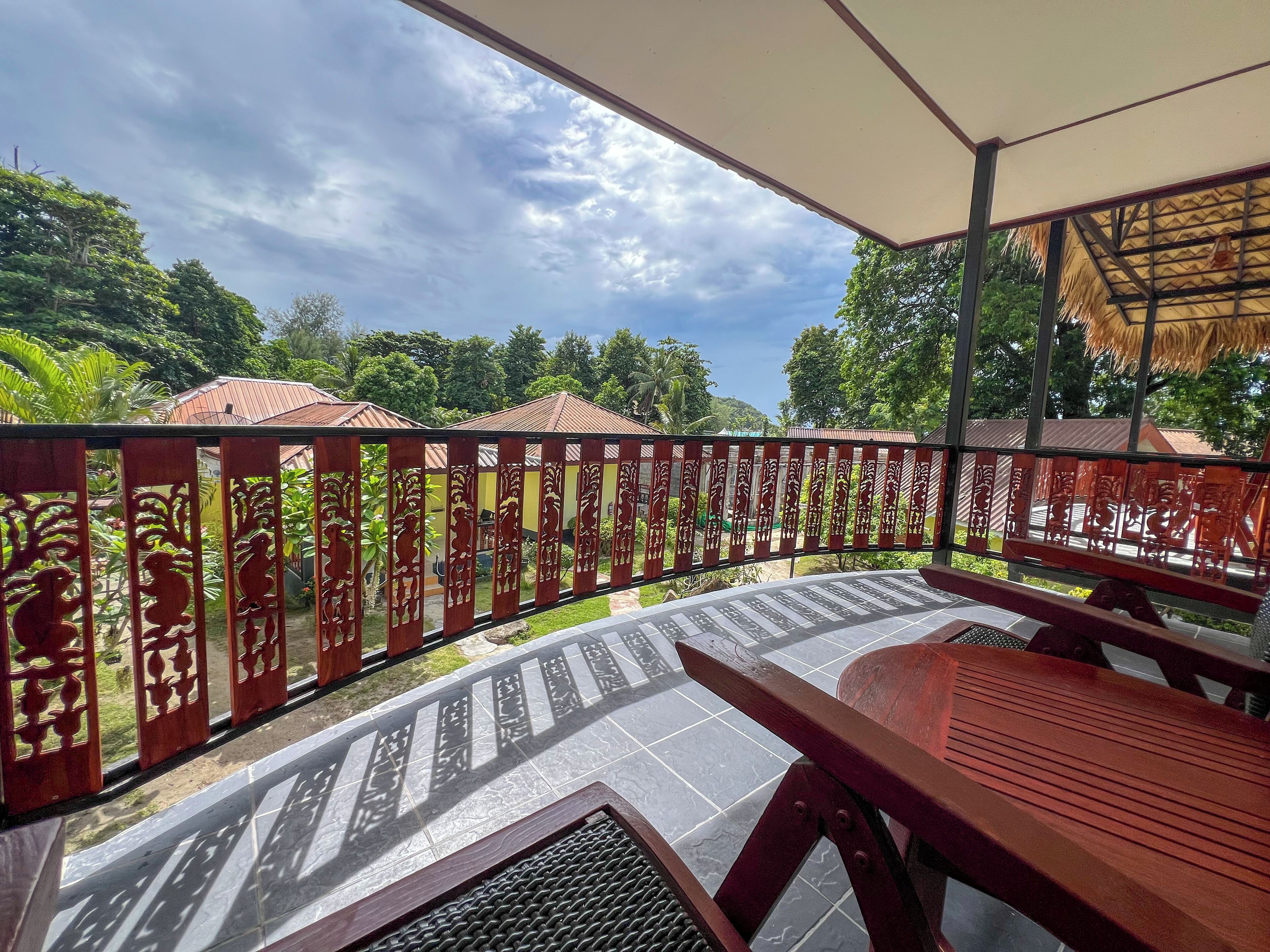 superior double room, garden area | hypo-allergenic bedding, in-room safe, rollaway beds, free wifi