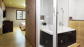 Standard Double Room, Jetted Tub | Free WiFi