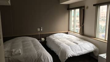 Desk, laptop workspace, free WiFi