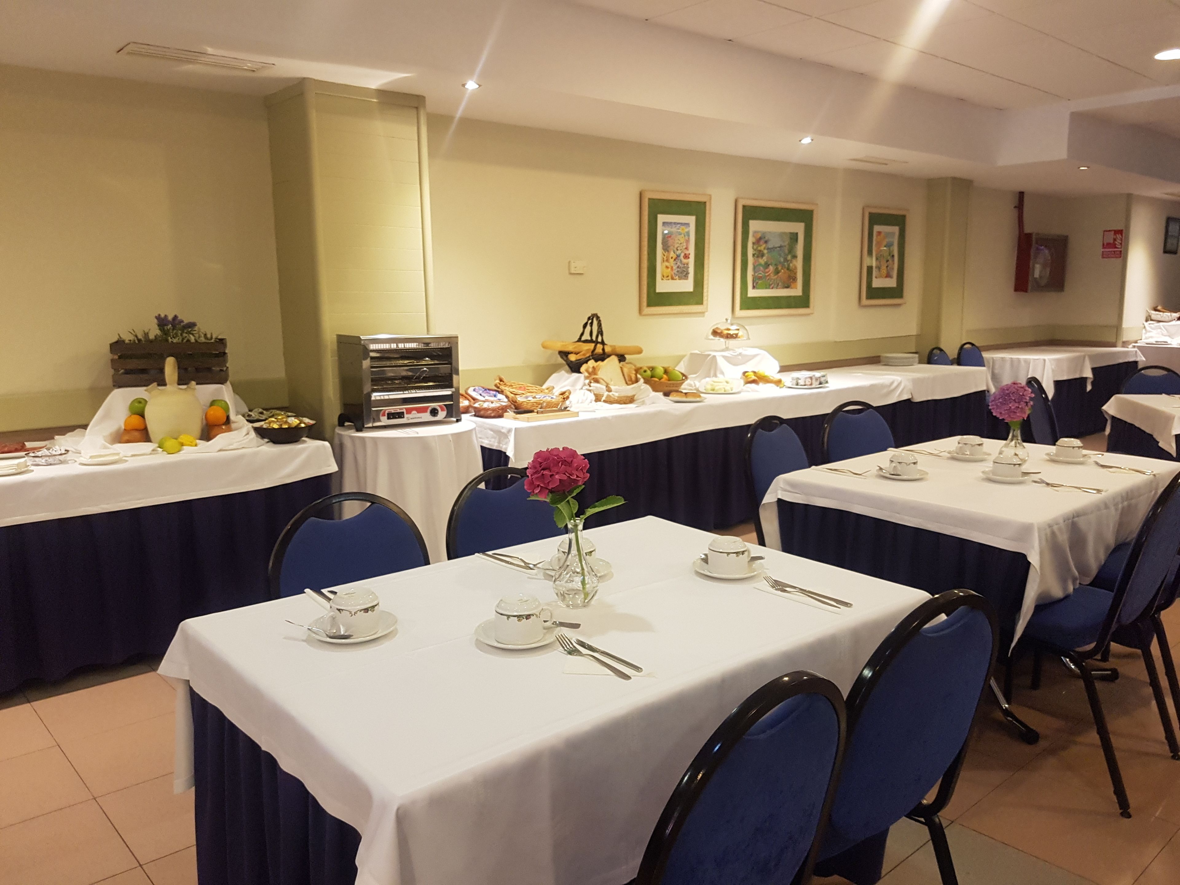 Daily buffet breakfast (EUR 8 per person)