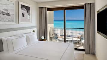 Superior Room Sea View | Premium bedding, free minibar, in-room safe, desk