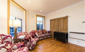 1 chambre, fer et planche à repasser, Wi-Fi gratuit