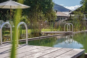 Piscine extérieure (ouverte en saison)