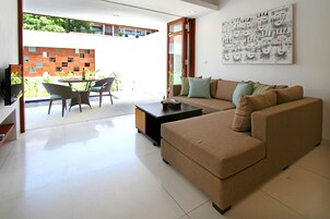 Apartment, 1 Bedroom, Private Pool | Living area | 43-inch flat-screen TV with digital channels, LCD TV, Netflix