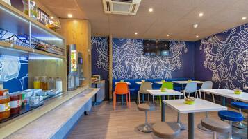 Daily buffet breakfast (EUR 9.9 per person)