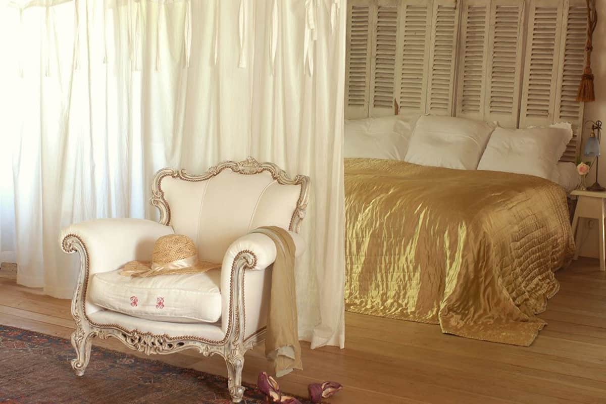 Kamar (Fleur Blanche) | Seprai premium, tempat tidur Select Comfort, dan didekorasi berbeda-beda