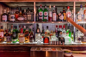 Bar (en la propiedad)
