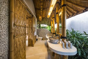 Bathroom - Villa Bily (Pecatu)