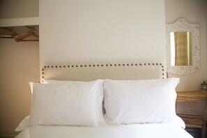 1 bedroom, iron/ironing board, free WiFi, bed sheets - 1 Bedroom Apartment near Kings Road (London)