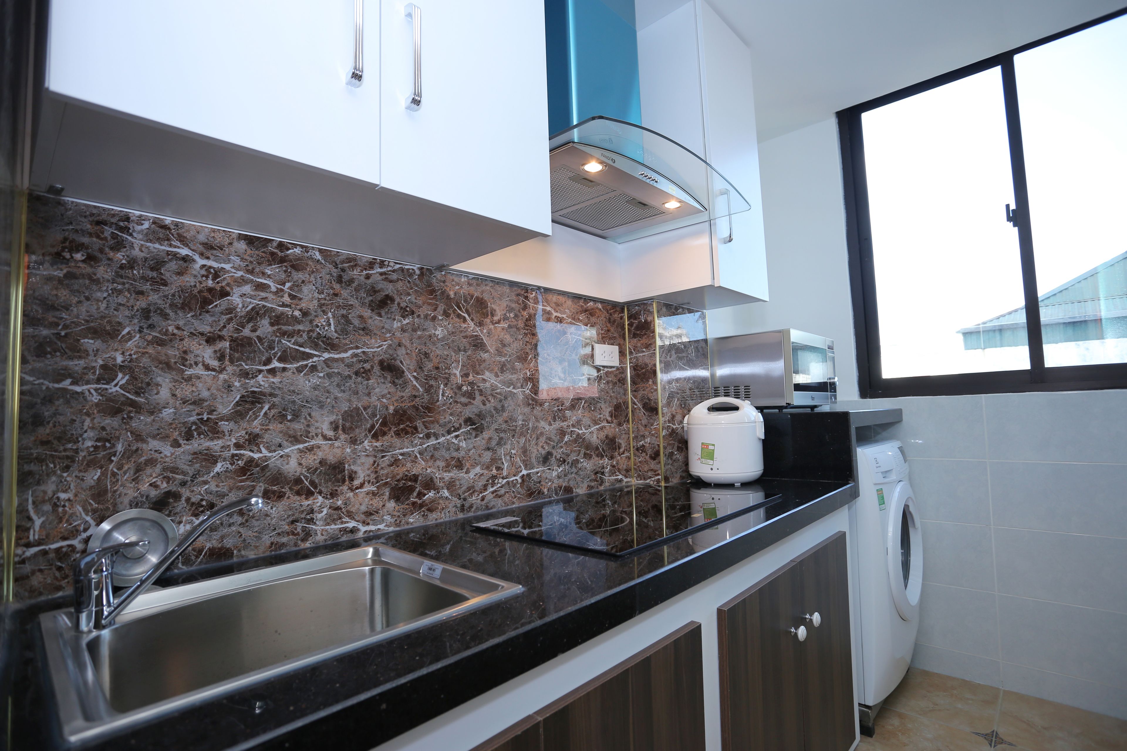 Fridge, microwave, stovetop, electric kettle