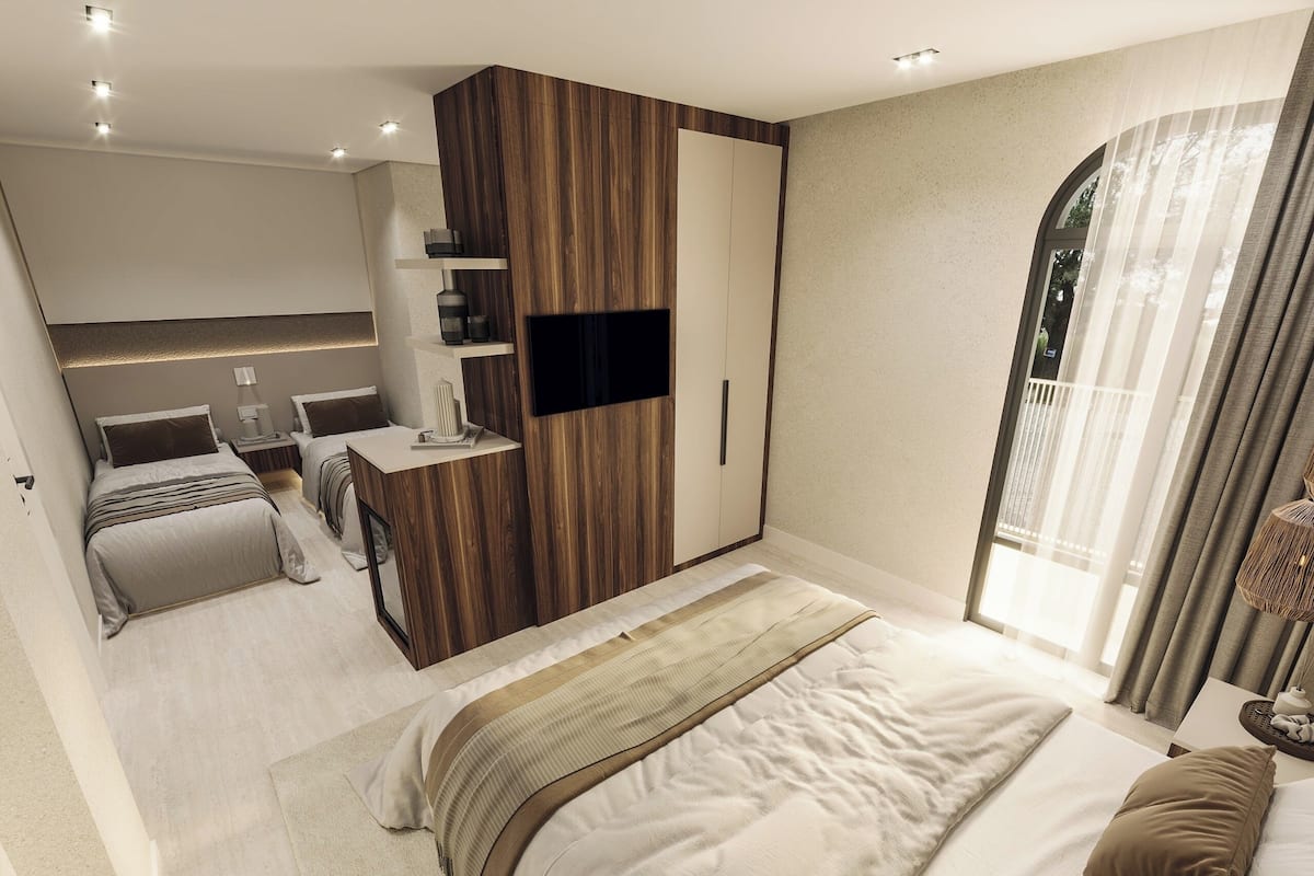 Elegance Family Room | Laptop workspace, iron/ironing board, free WiFi, bed sheets