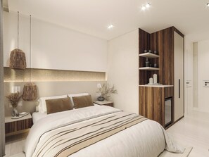 Elegance City View, Double | Laptop workspace, iron/ironing board, free WiFi, bed sheets