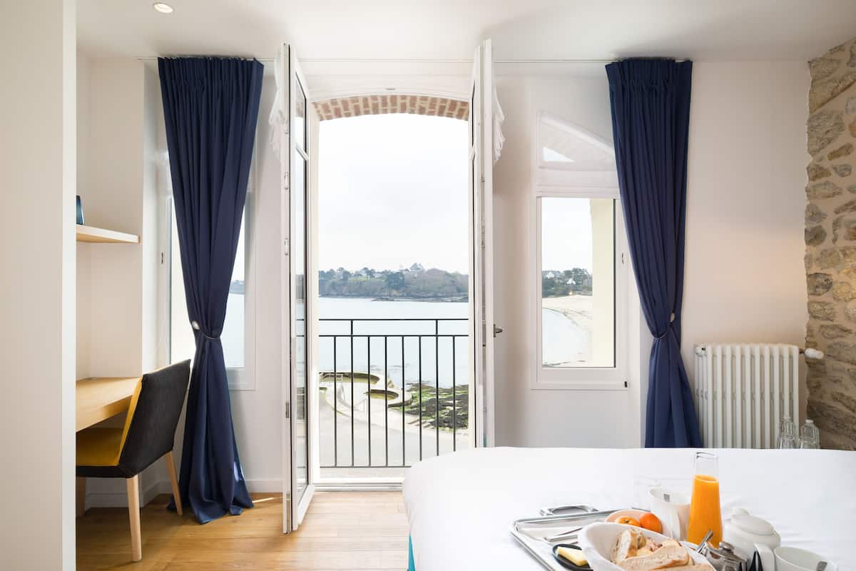 luxury suite, 1 king bed (room #8) | view from room