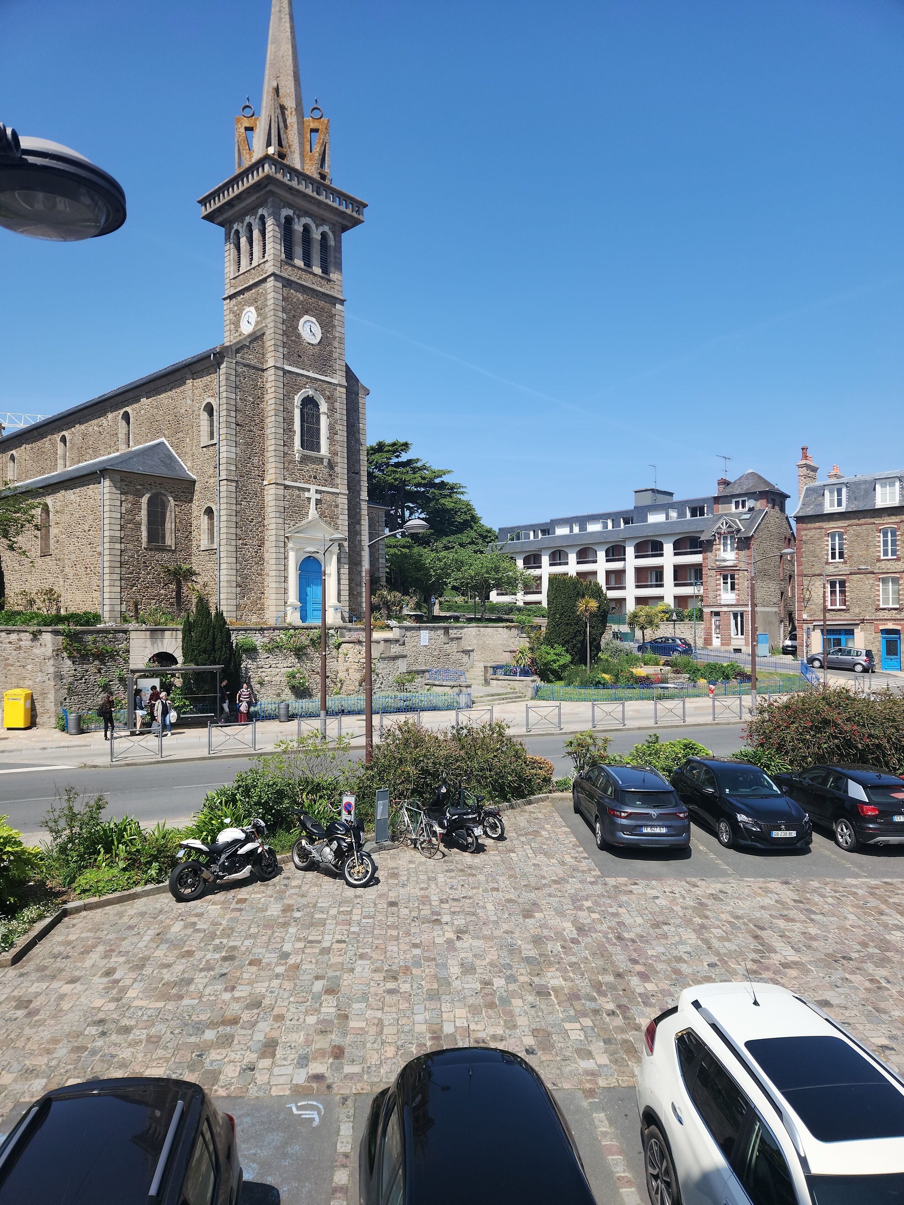 basic room, 1 queen bed, city view (room #2) | view from room