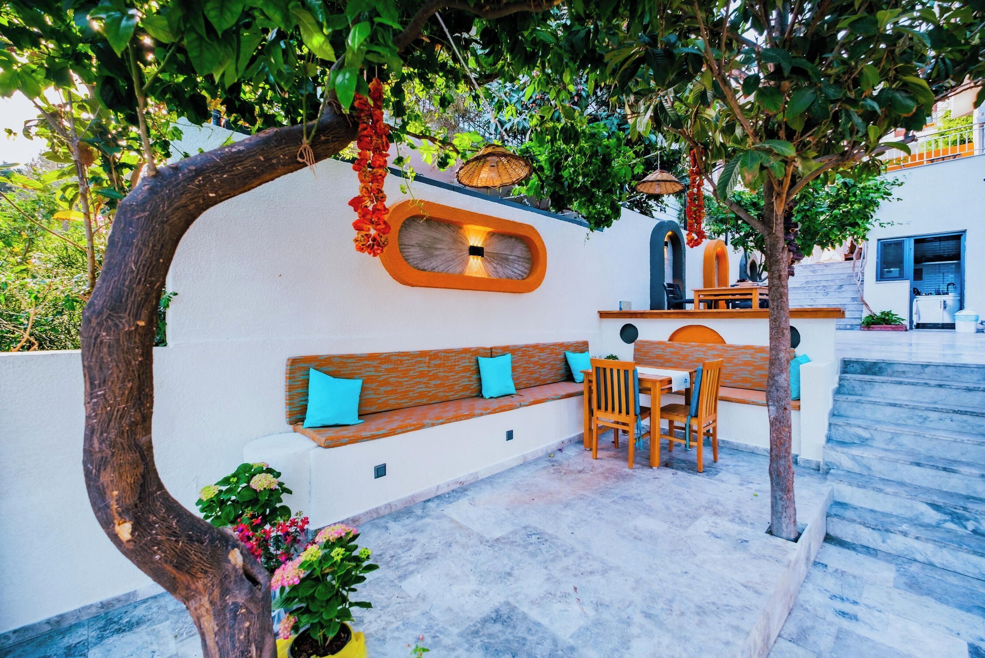 breakfast, lunch, dinner served; turkish cuisine