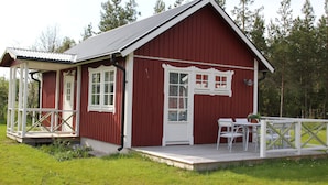 Cabin, 1 Bedroom | Terrace/patio - Björkhaga By (Klintehamn)