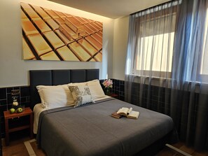 Minibar, in-room safe, individually furnished, desk - Suite & Breakfast 7 Vizi (Lazise)