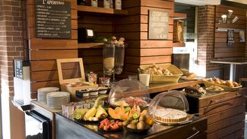 Tägliches inbegriffenes Frühstücksbuffet