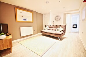 Interior - Star Apartment (Ipswich)
