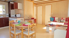 Casa rodante | Servicio a la habitación