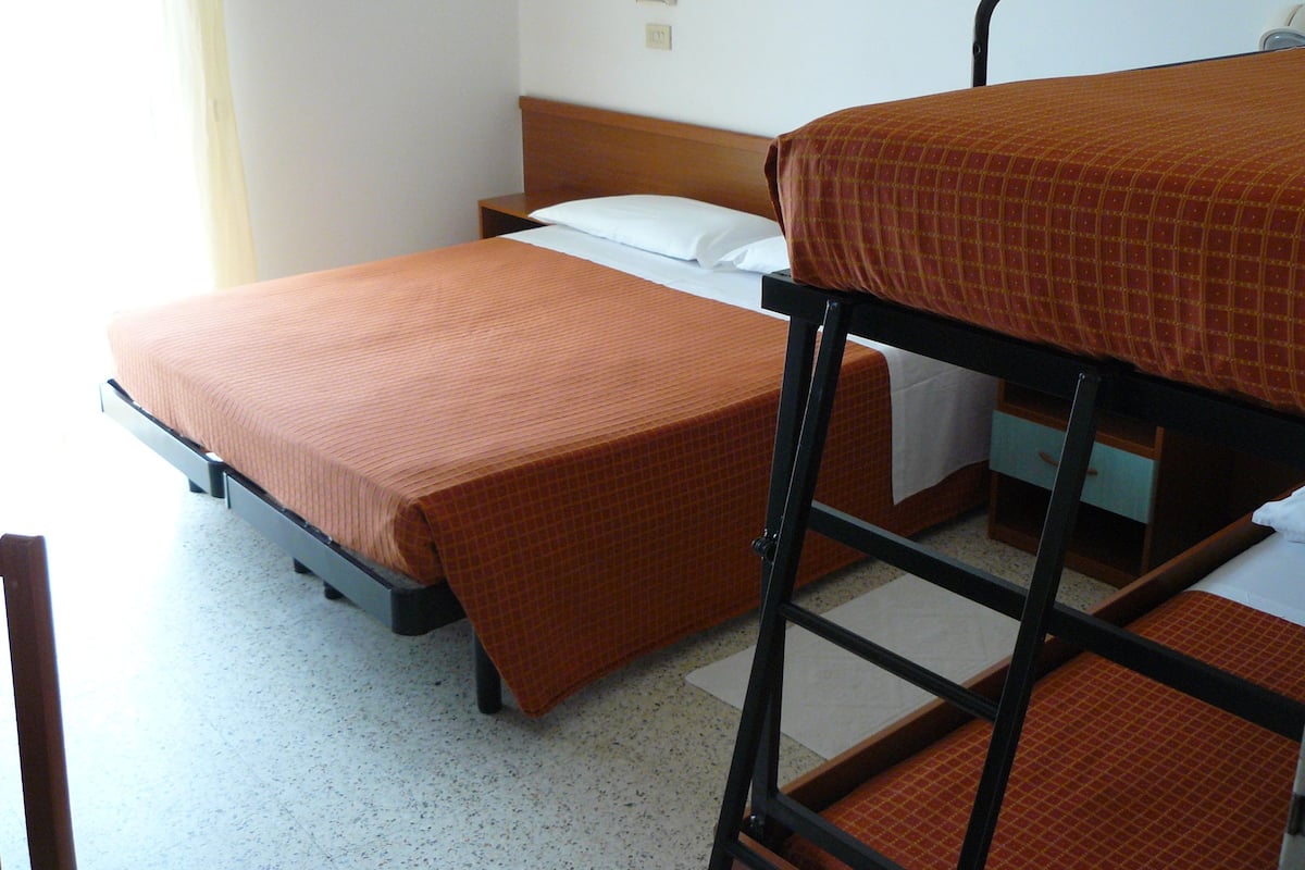 Habitación cuádruple, balcón | Wifi gratis