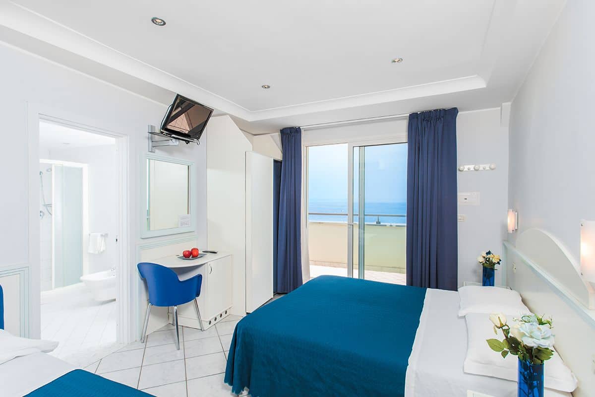 In-room safe, desk, cribs (surcharge), WiFi (free)