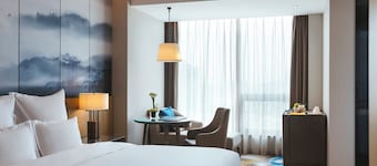 プルマン福州タホ (福州泰和铂尔曼酒店)