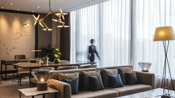 1 chambre, minibar, coffres-forts dans les chambres
