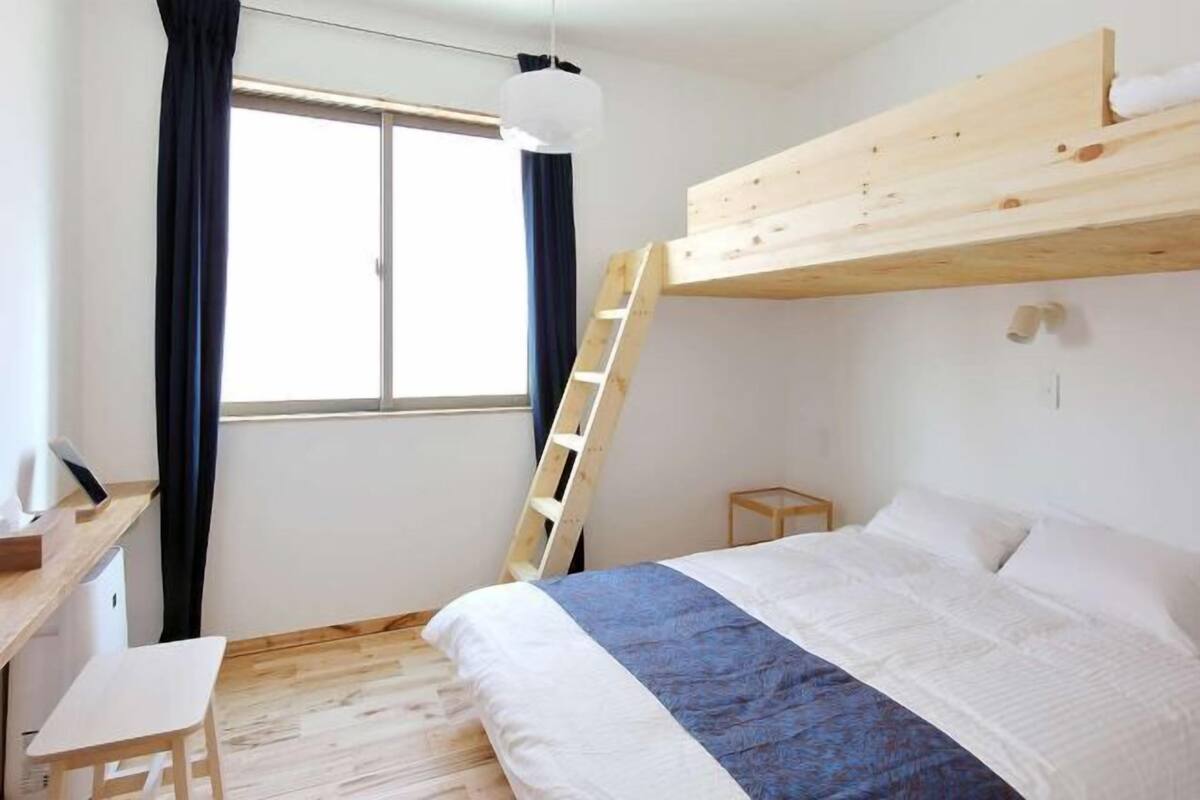 In-room safe, blackout drapes, iron/ironing board (on request)
