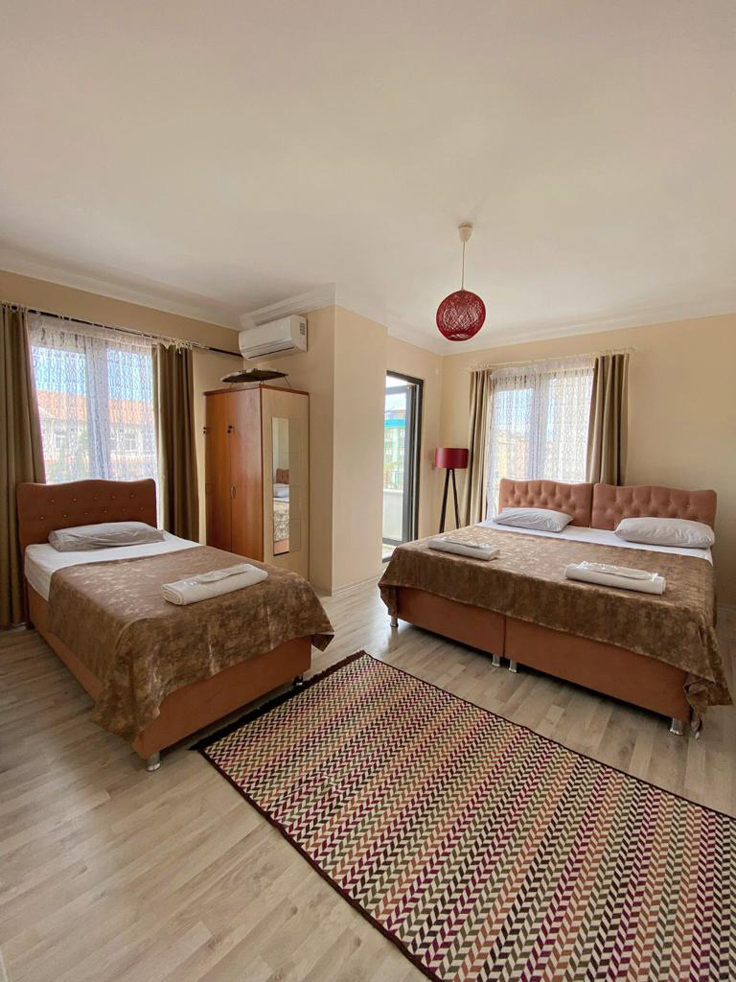 elite suite, 1 bedroom, city view, corner | desk, blackout curtains, soundproofing, iron/ironing board