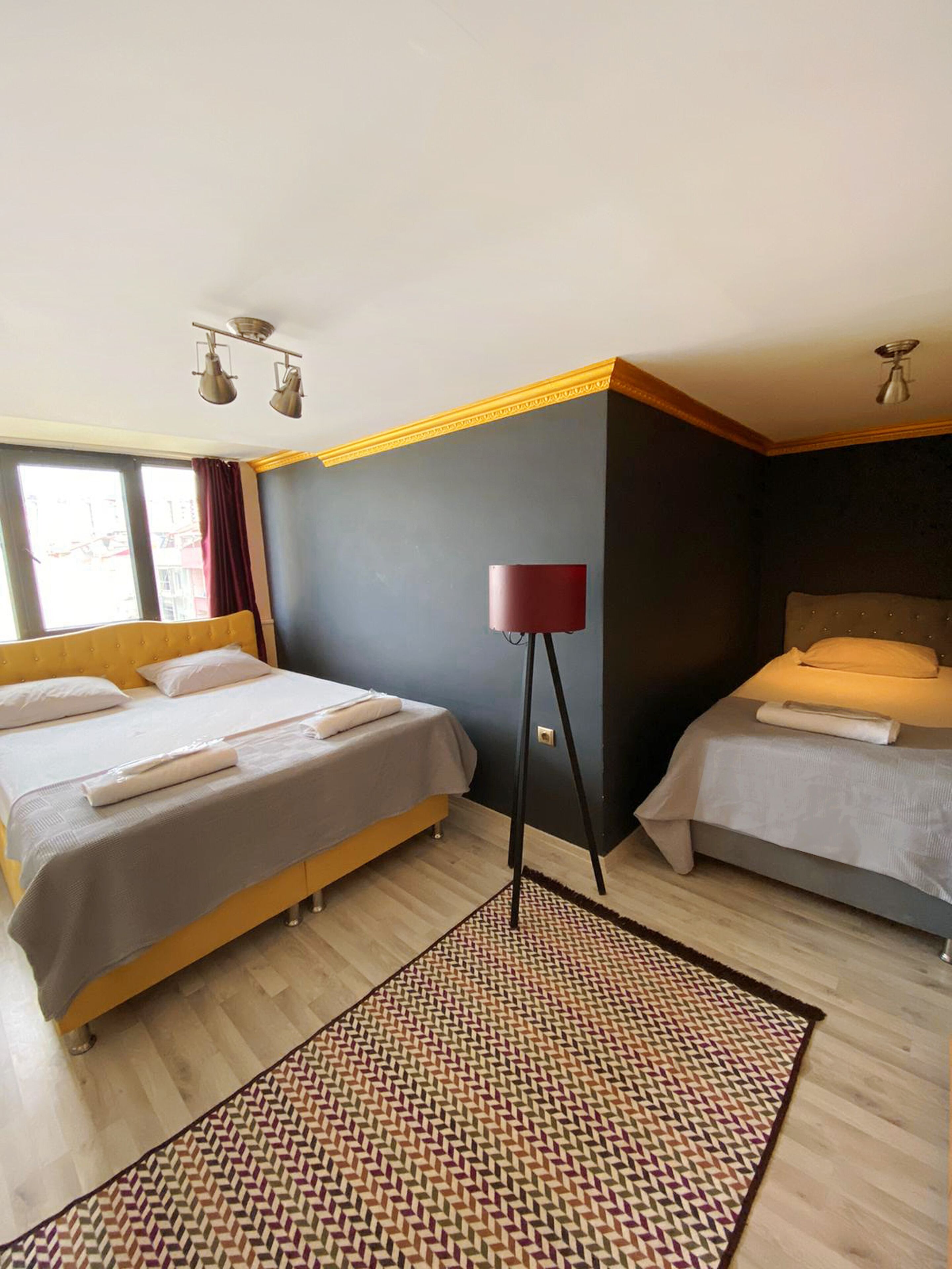 comfort penthouse, 2 bedrooms, balcony, sea facing | desk, blackout curtains, soundproofing, iron/ironing board