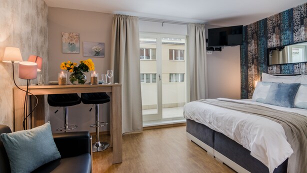 Comfort Apartment, 1 King Bed, Terrace, City View | 1 bedroom, Select Comfort beds, blackout curtains, iron/ironing board - Terrace Apartment Prague (Prague)