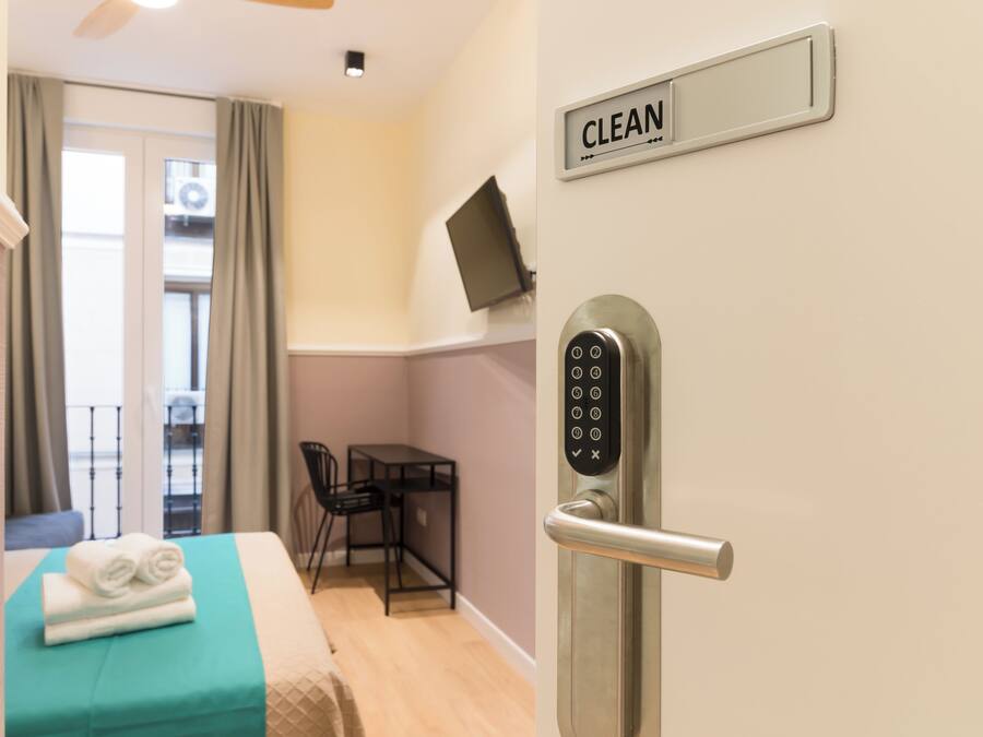 Superior Double Room | Desk, blackout curtains, soundproofing, iron/ironing board