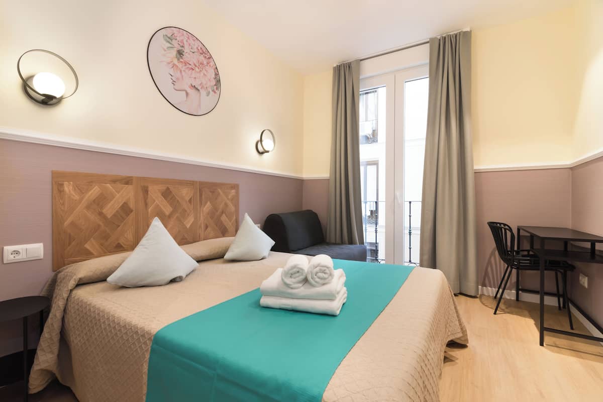 Superior Double Room | Desk, blackout curtains, soundproofing, iron/ironing board