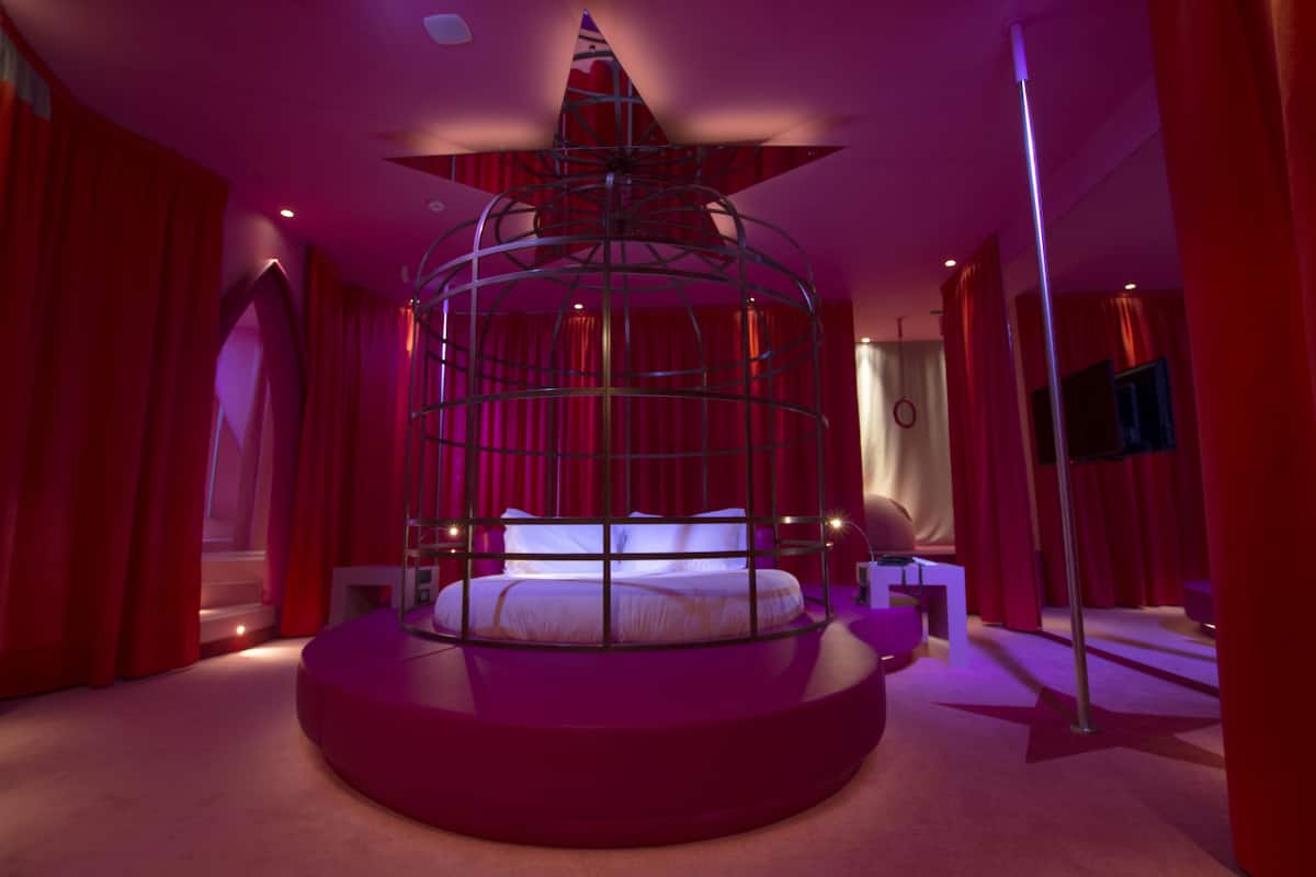 1 bedroom, minibar, in-room safe, individually decorated