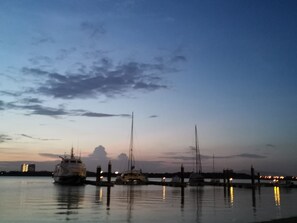 Beach/ocean view - 5 Star Resort at Danga Bay (Johor Bahru)